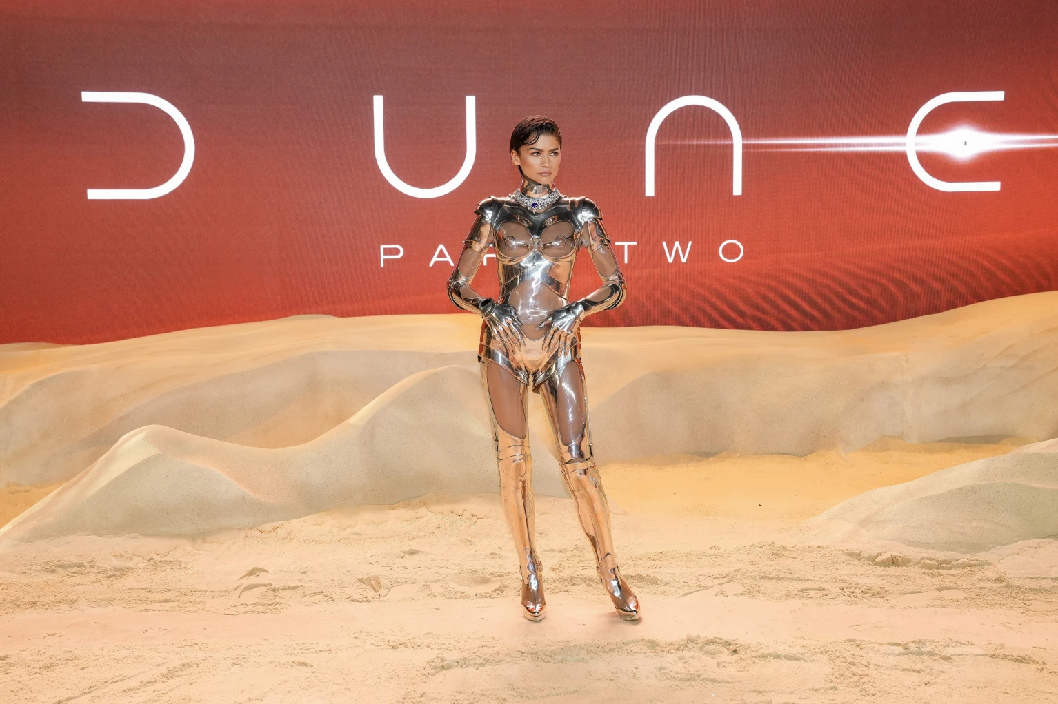 Zendaya Dazzles in Vintage Silver Cyborg Suit by Mugler at ‘Dune: Part