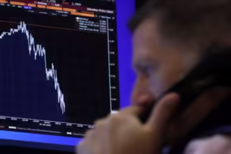 Markets believe that the Federal Reserve may have made a mistake by leaving interest rates steady last week. (Reuters)