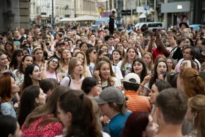 A huge hug when you need it most’: Taylor Swift fans shake off disappointment in Vienna