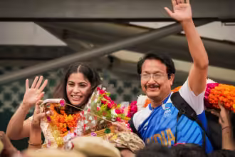 Manu Bhaker Returns To Hero's Welcome