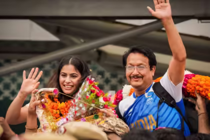 Manu Bhaker Returns To Hero's Welcome