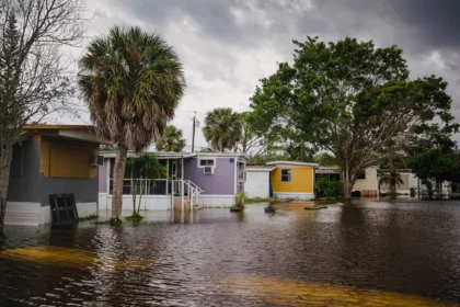 Hurricane Helene Slams Northwestern Florida as Category-4 Storm, Bringing Powerful Winds and Heavy Rain