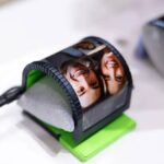 Samsung is gearing up to introduce its first rollable phone in 2025!