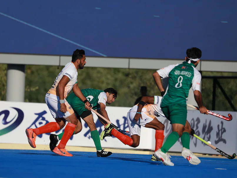 Ind vs Pak Highlights, Asian Champions Trophy 2024: India Beat Pakistan 2-1, Enter Asian Champions Trophy Semis UnbeatenIndia vs Pakistan Hockey Highlights, Asian Champions Trophy 2024: Captain Harmanpreet Singh led from the front as the Indian men's hockey team beat Pakistan 2-1 in their final group game.NDTV Sports DeskUpdated:September 14, 2024 03:16 PM ISTRead Time: 1 min Ind vs Pak Highlights, Asian Champions Trophy 2024: India Beat Pakistan 2-1, Enter Asian Champions Trophy Semis Unbeaten India vs Pakistan Highlights, Men's Hockey, Asian Champions Trophy 2024