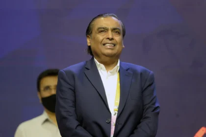 Ambani Claims to Be Building the ‘World’s Largest’ Data Center in Gujarat